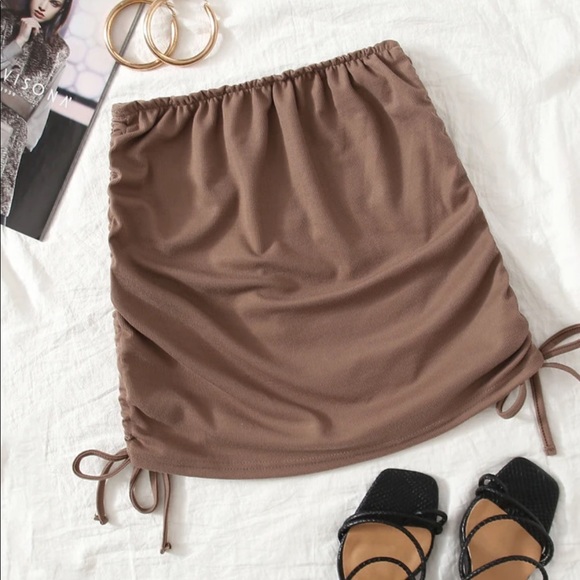 Light Brown Synch Skirt - Picture 1 of 3
